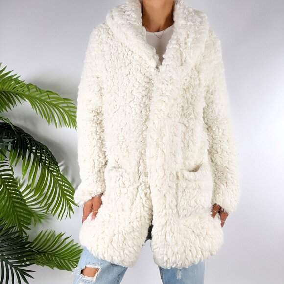 Womens Vintage Y2K Wonderly White Shaggy Sherpa Mid Length Faux Fur Coat / Large - Picture 4 of 8